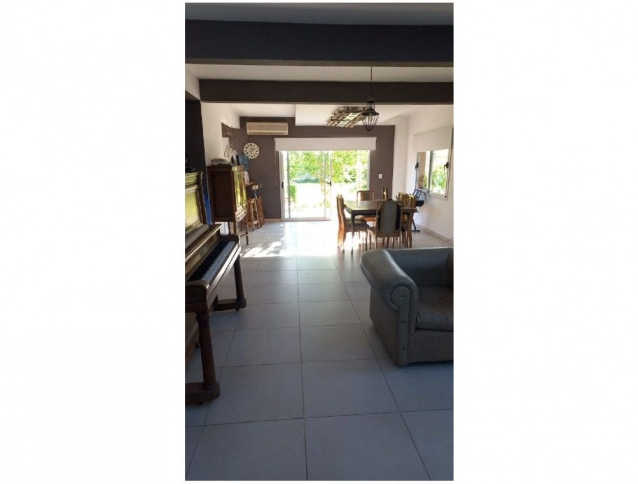 Moderna Casa en Gral.Madariaga