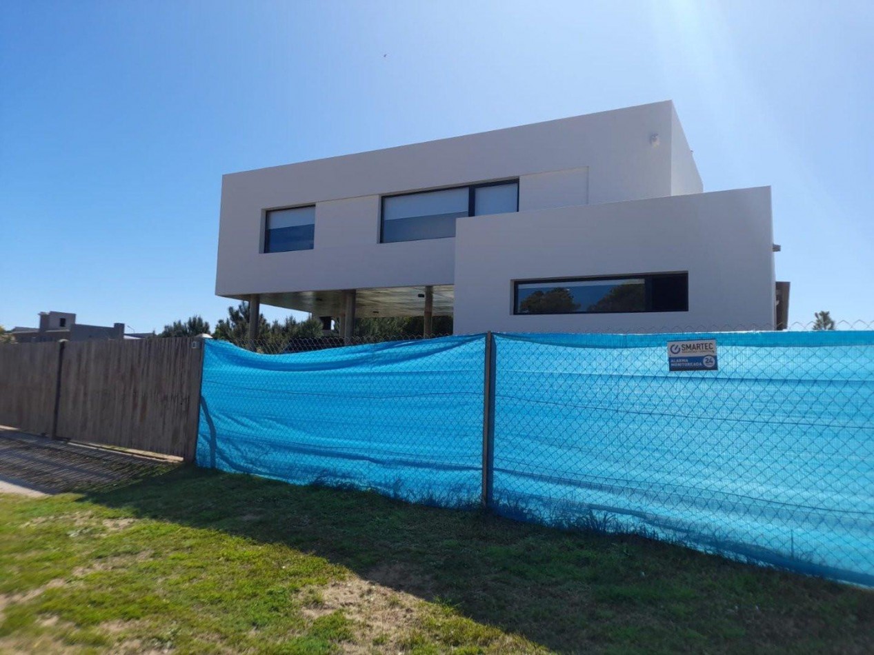 Magnifica Casa en Nayades