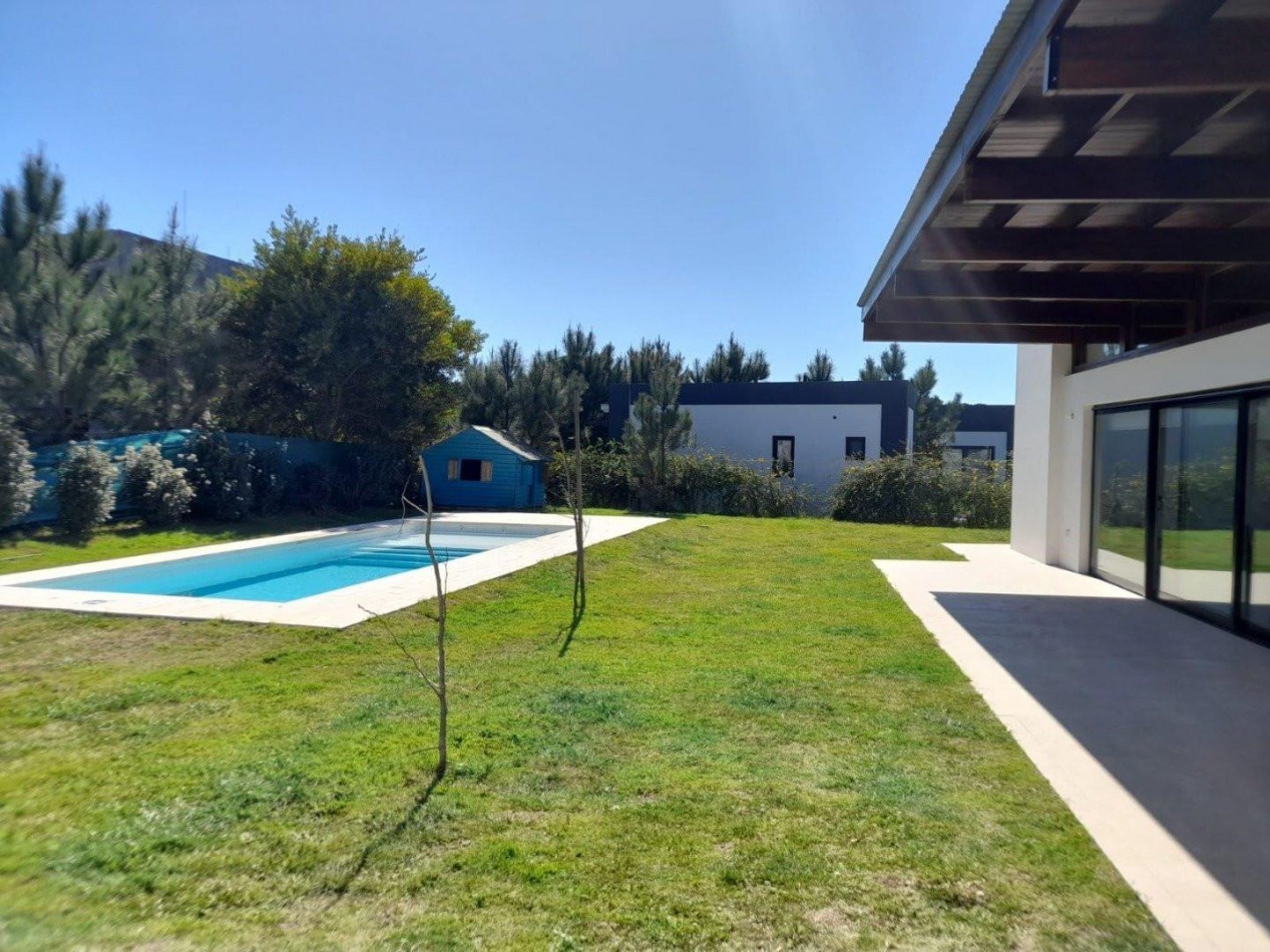 Magnifica Casa en Nayades