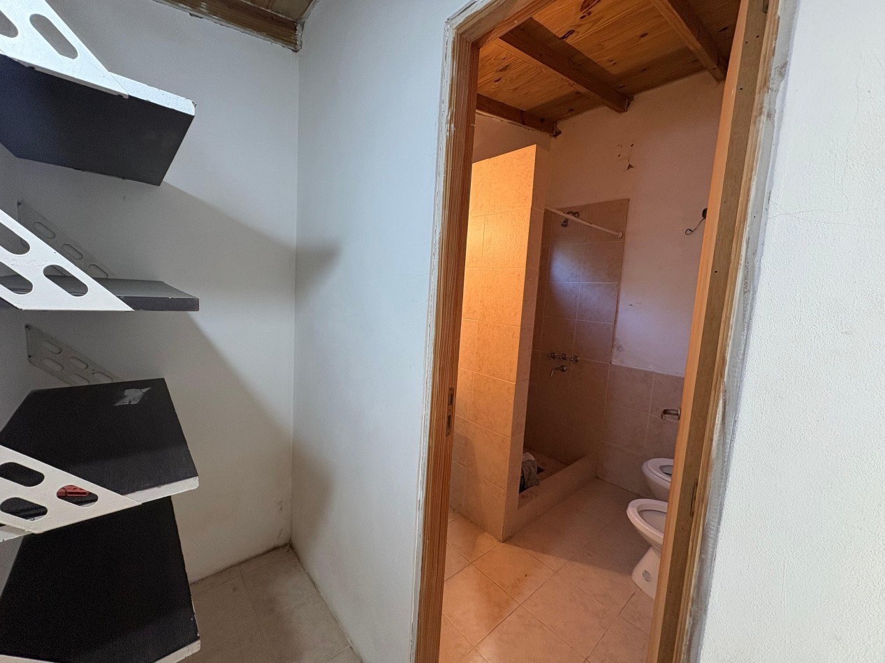 EN VENTA - CASA A RECICLAR MAR DE OSTENDE