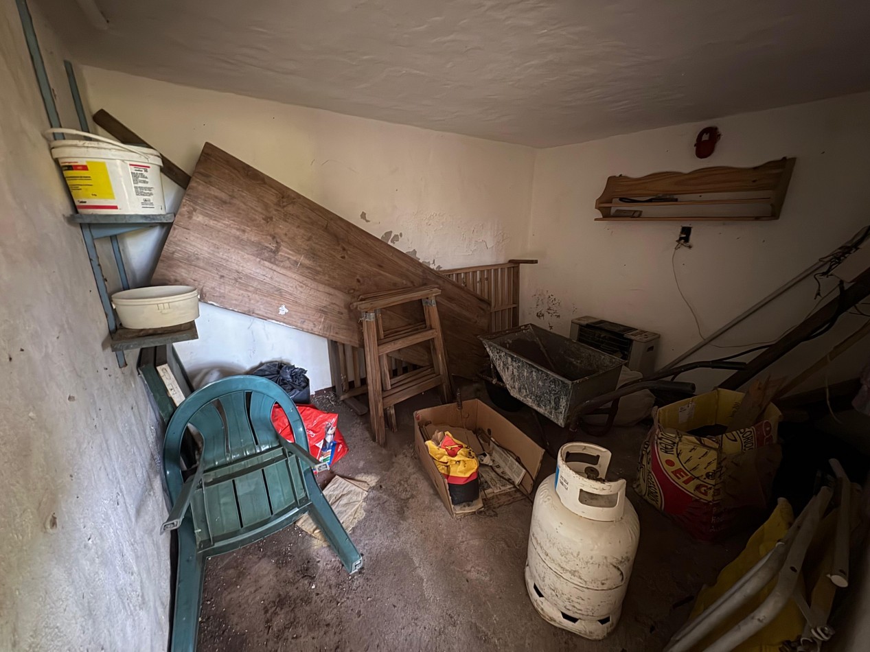 EN VENTA - CASA A RECICLAR MAR DE OSTENDE
