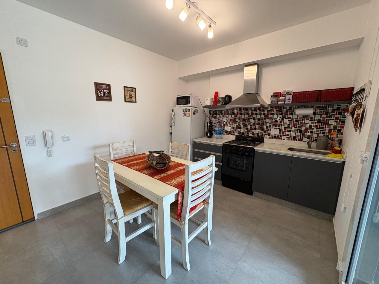 Departamento 2 ambientes A 100mts del mar - Edificio Amaneceres