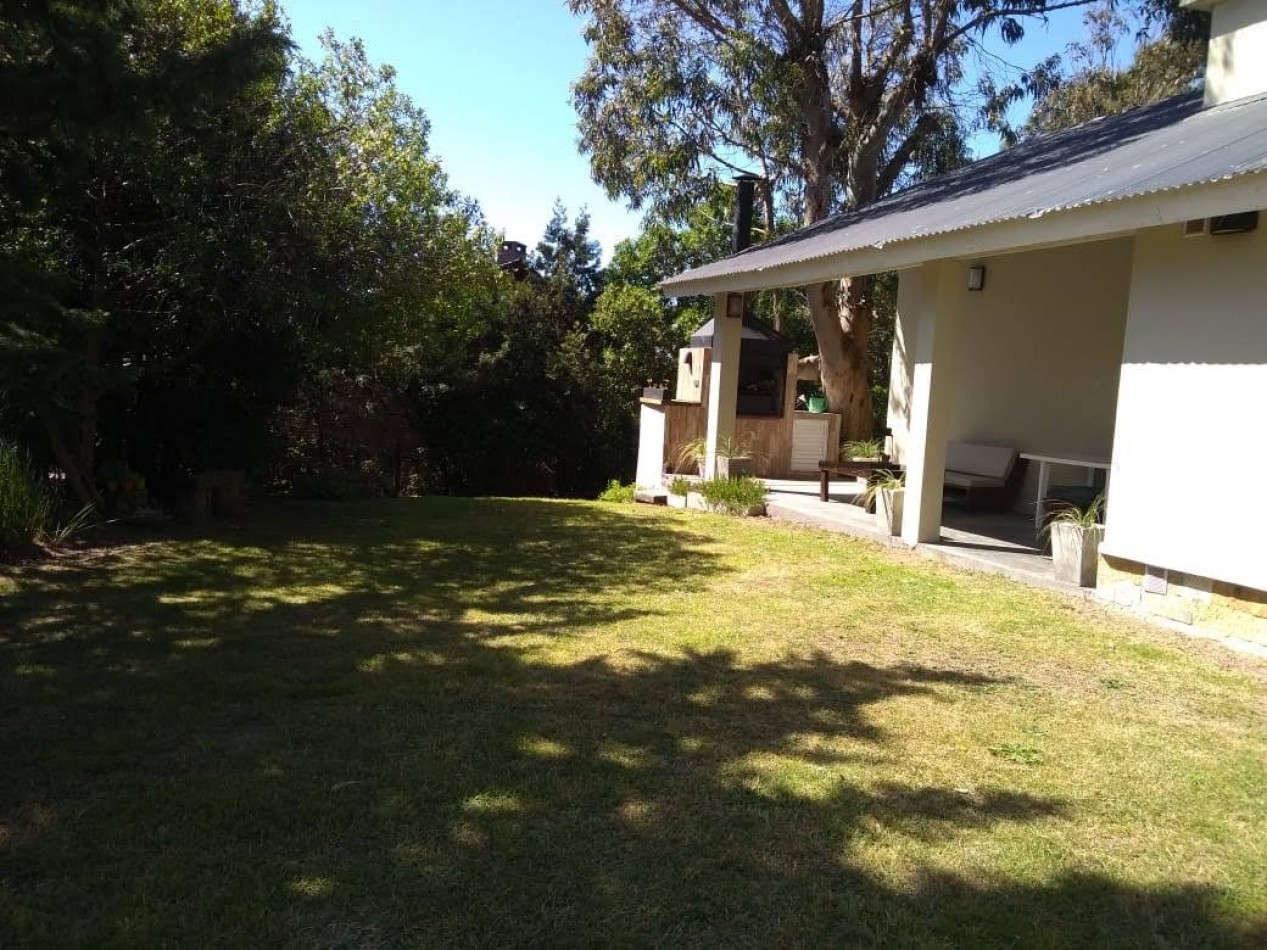 ALQUILER TEMP. 26.  Casa en Mar de Ostende/Valeria del Mar. DISP. 2DA FEBRERO