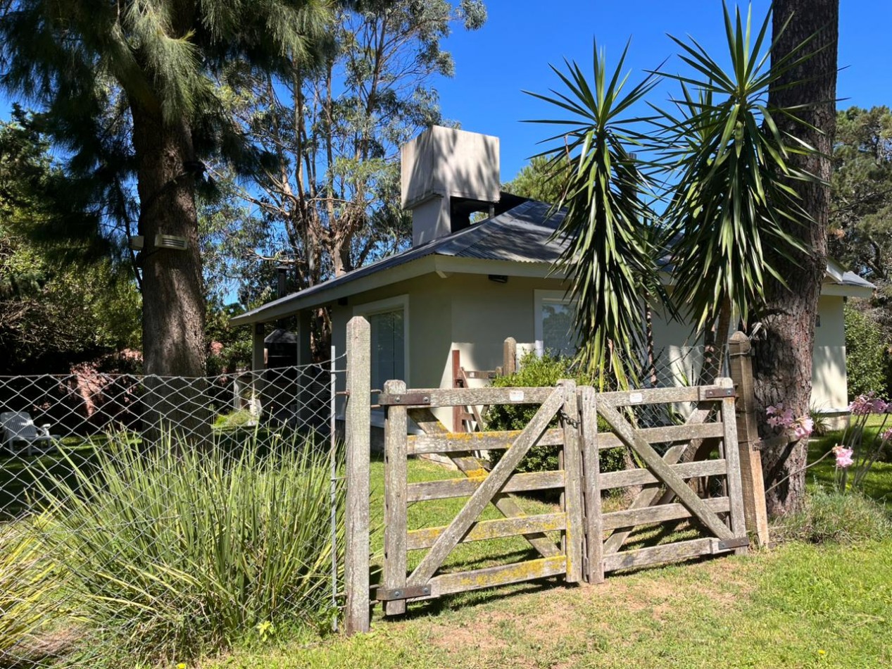 ALQUILER TEMP. 26.  Casa en Mar de Ostende/Valeria del Mar. DISP. 2DA FEBRERO