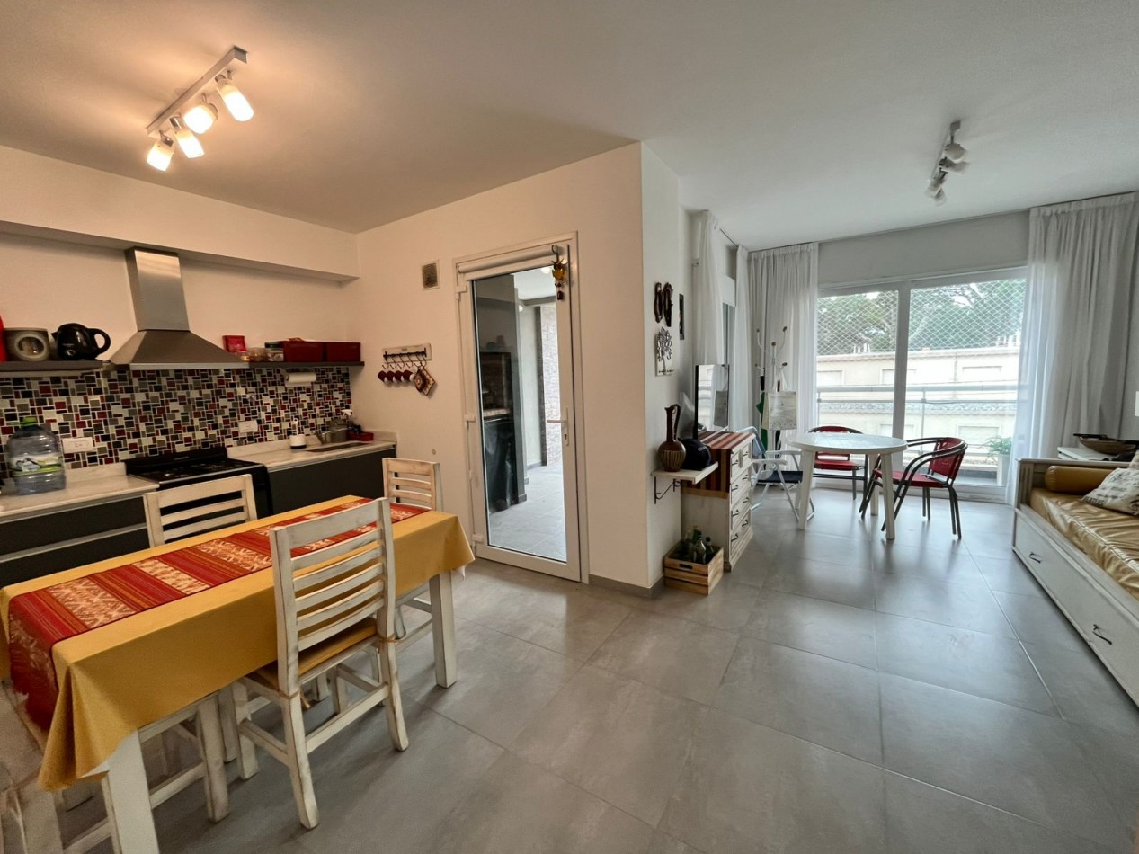 Departamento 2 ambientes A 100mts del mar - Edificio Amaneceres 