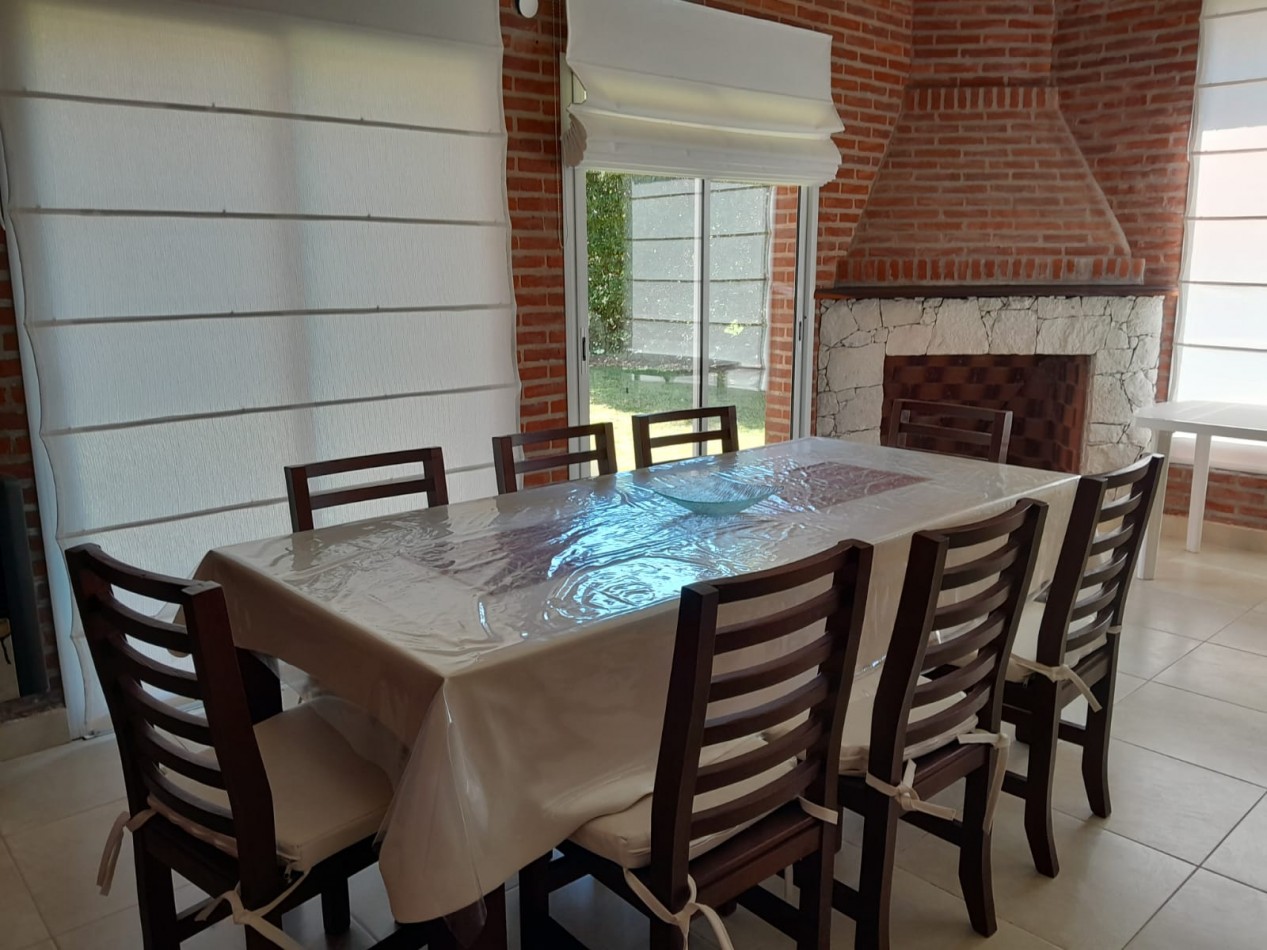 Alquiler casa Ostende-Valeria del mar- Pinamar