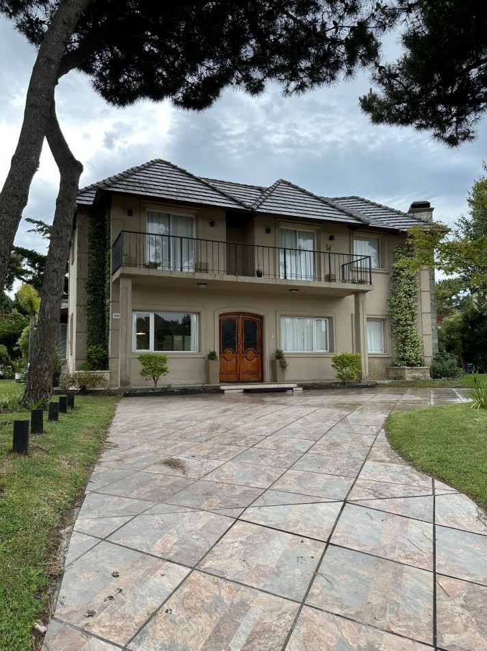 Casa en alquiler temporario en Pinamar