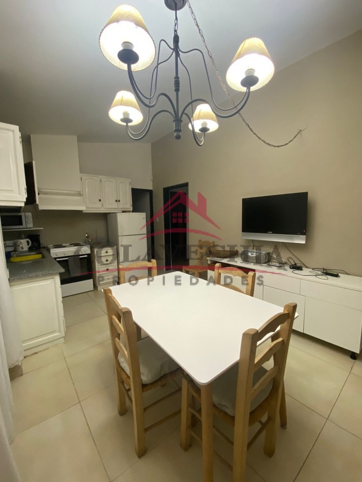 Muy linda casa en Falucho San Luis 400 - Valeria del Mar.