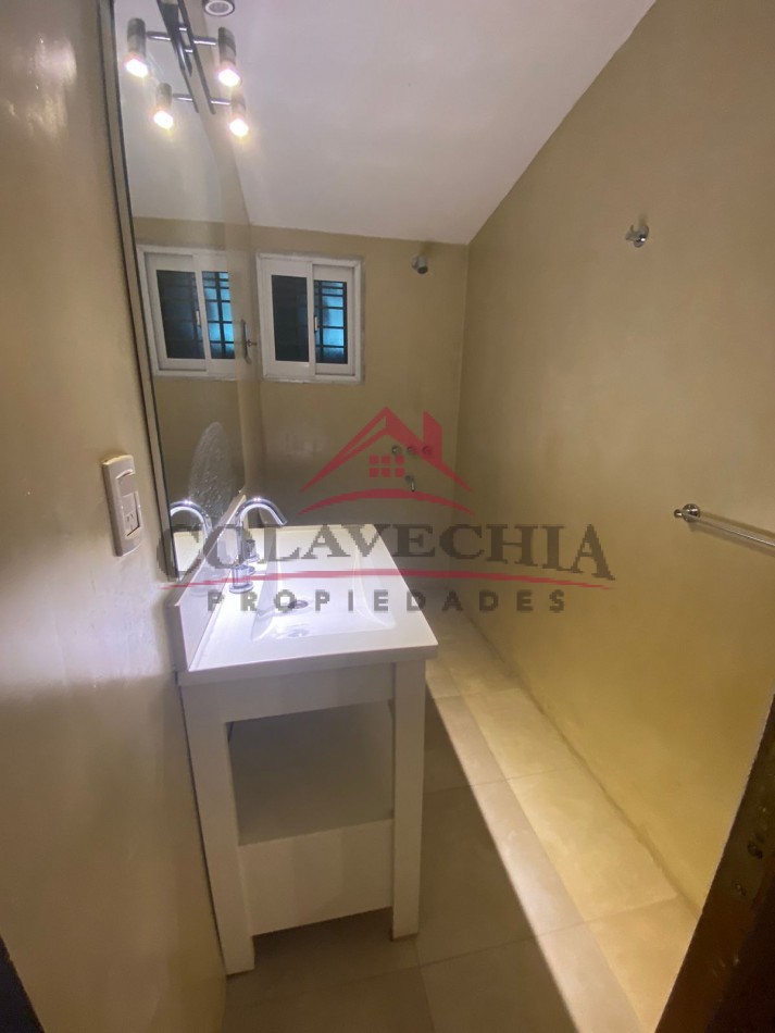 Muy linda casa en Falucho San Luis 400 - Valeria del Mar.