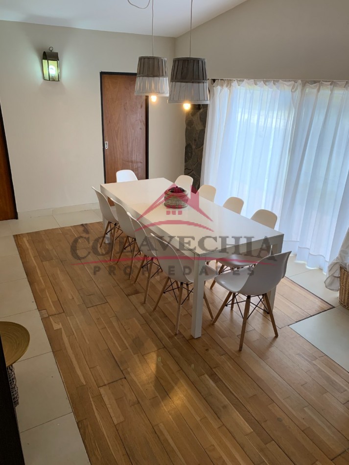 Muy linda casa en Falucho San Luis 400 - Valeria del Mar.