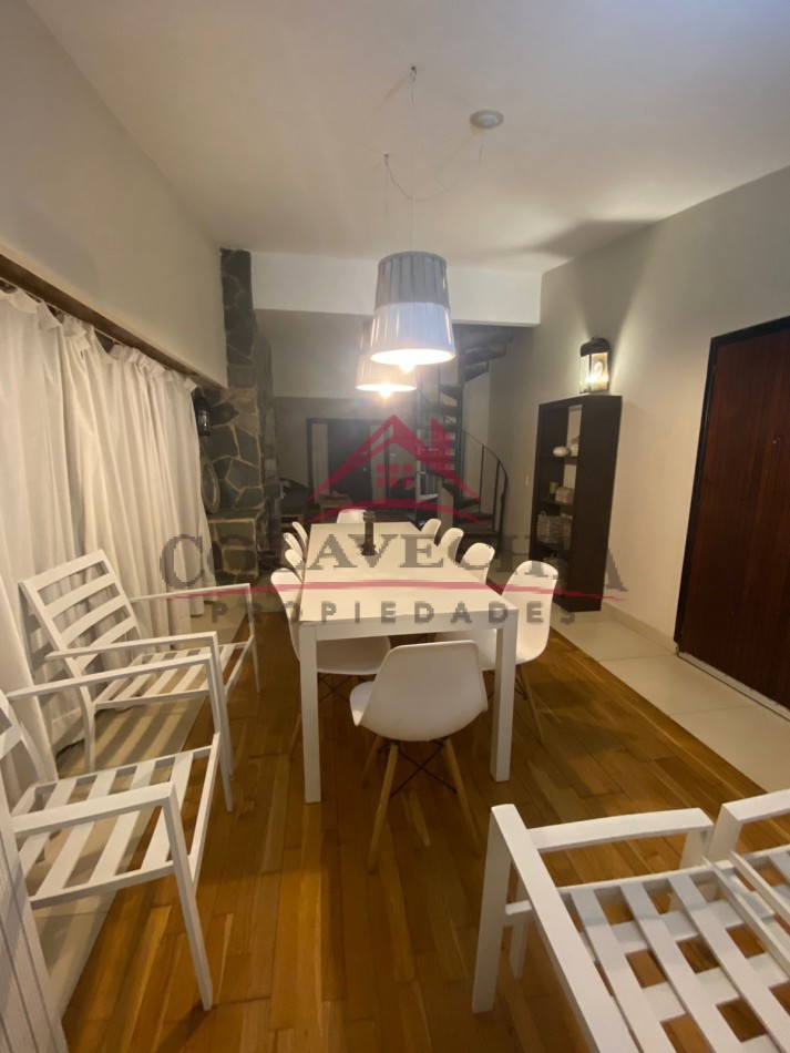 Muy linda casa en Falucho San Luis 400 - Valeria del Mar.