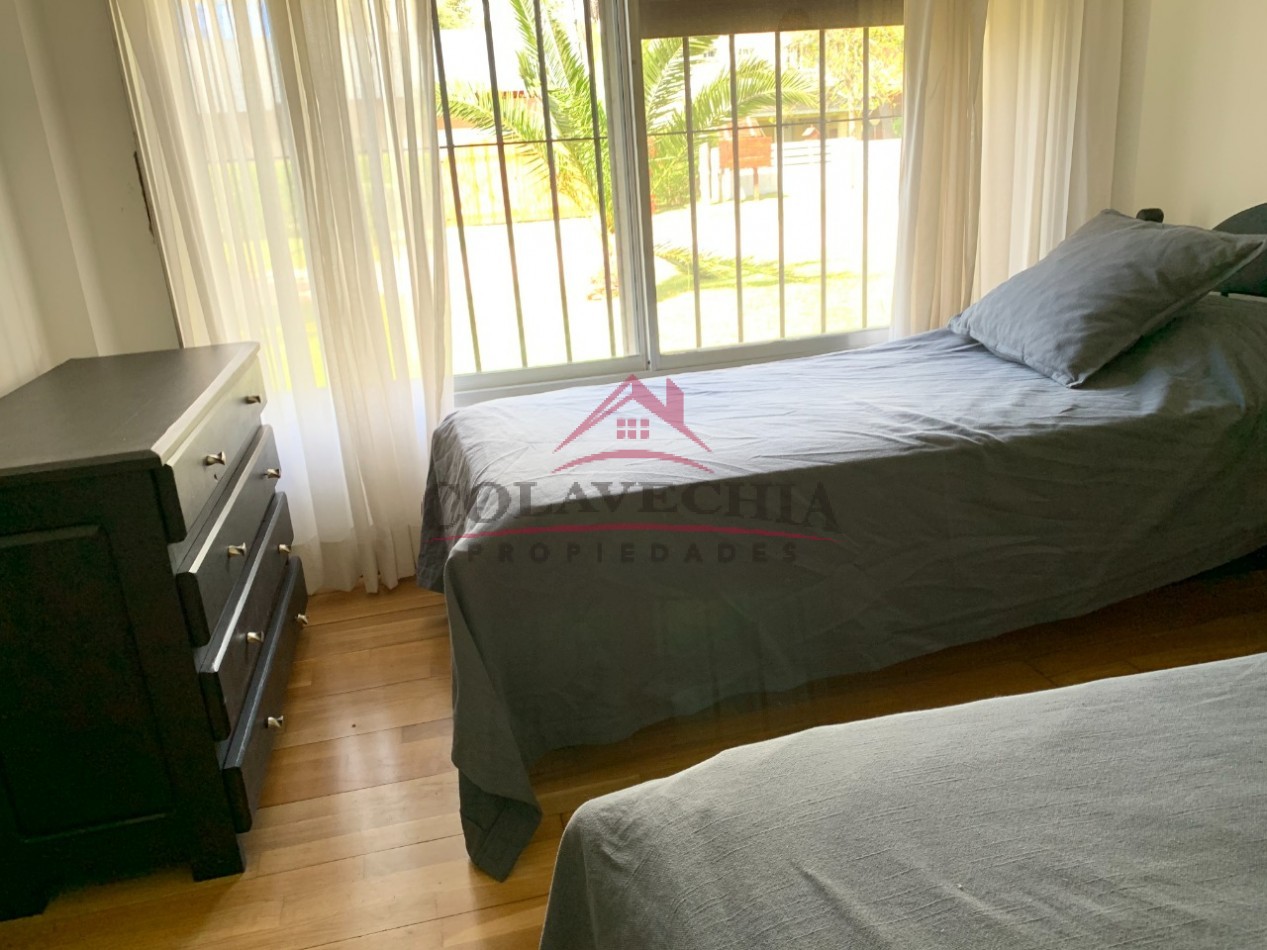 Muy linda casa en Falucho San Luis 400 - Valeria del Mar.