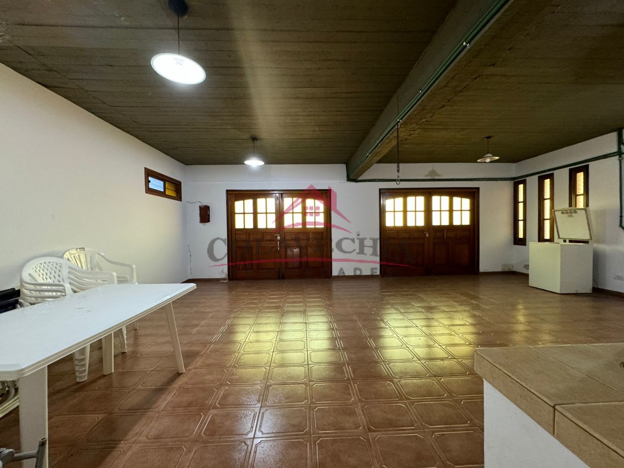 Casa Av. Shaw - Pinamar Norte 