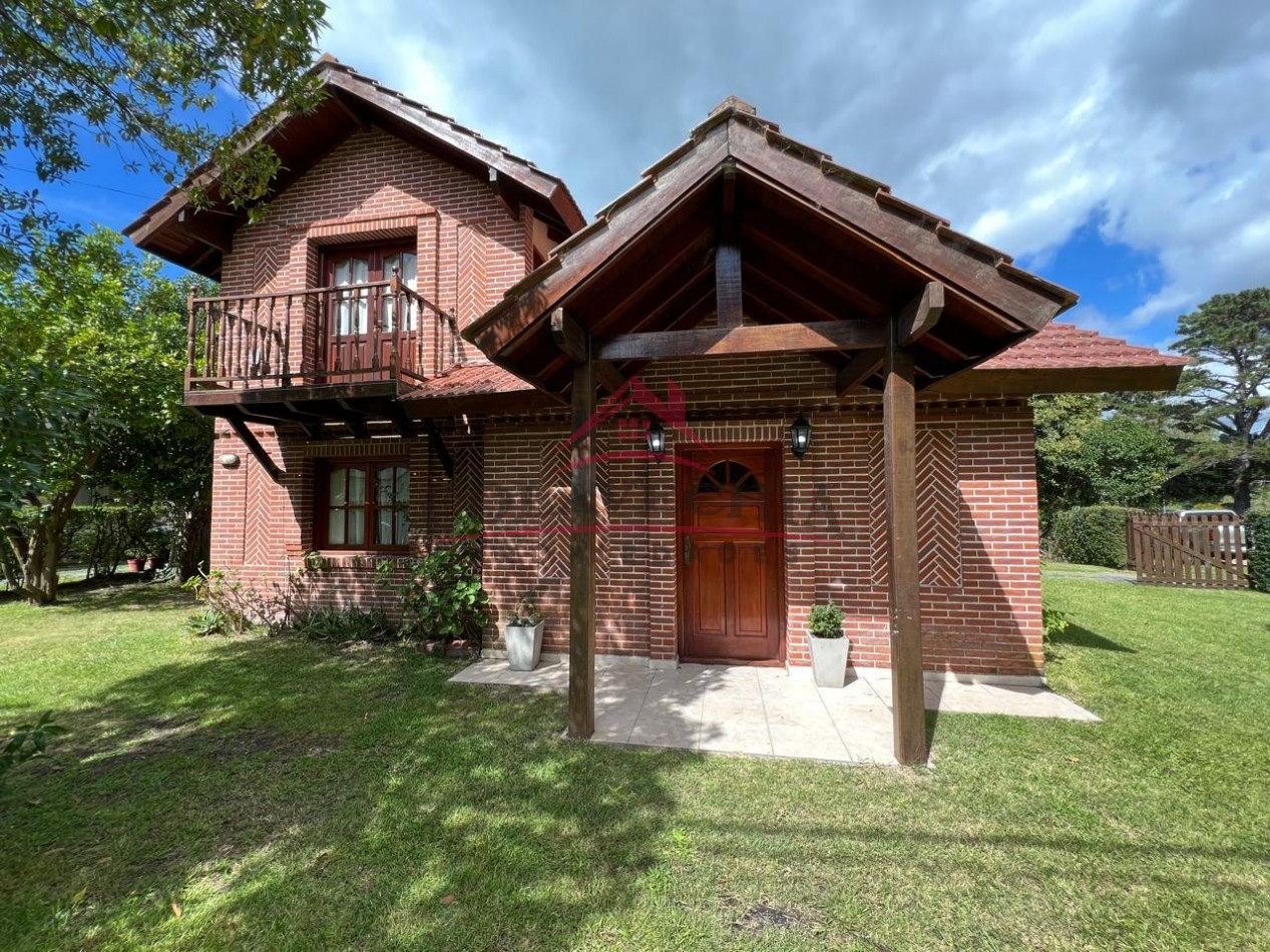 CASA THORNE - Valeria del Mar 