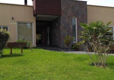 Magnifica casa en Pinamar a 300 mts de la playa - Tres carabelas 400