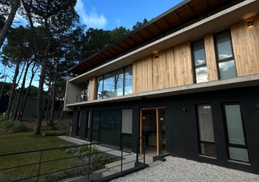 Casa exclusiva - Pioneros, Pinamar 