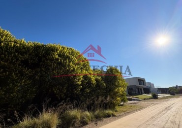 Lote Costa Esmeralda